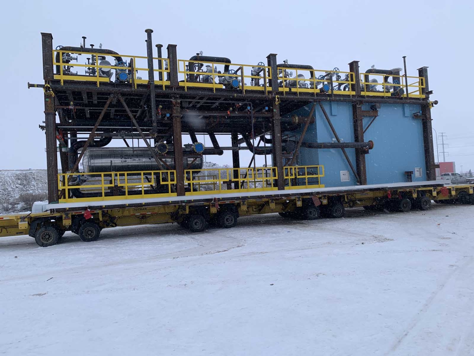 Oil and Gas structure on gigantic trailer